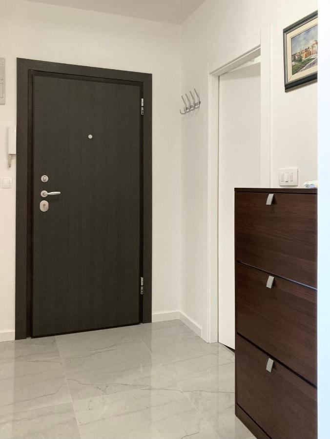 زادار Darin Apartment المظهر الخارجي الصورة