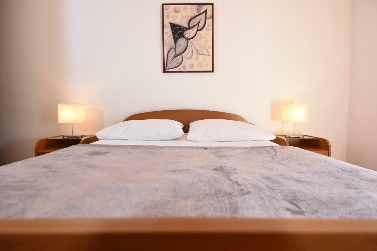 زادار Darin Apartment المظهر الخارجي الصورة