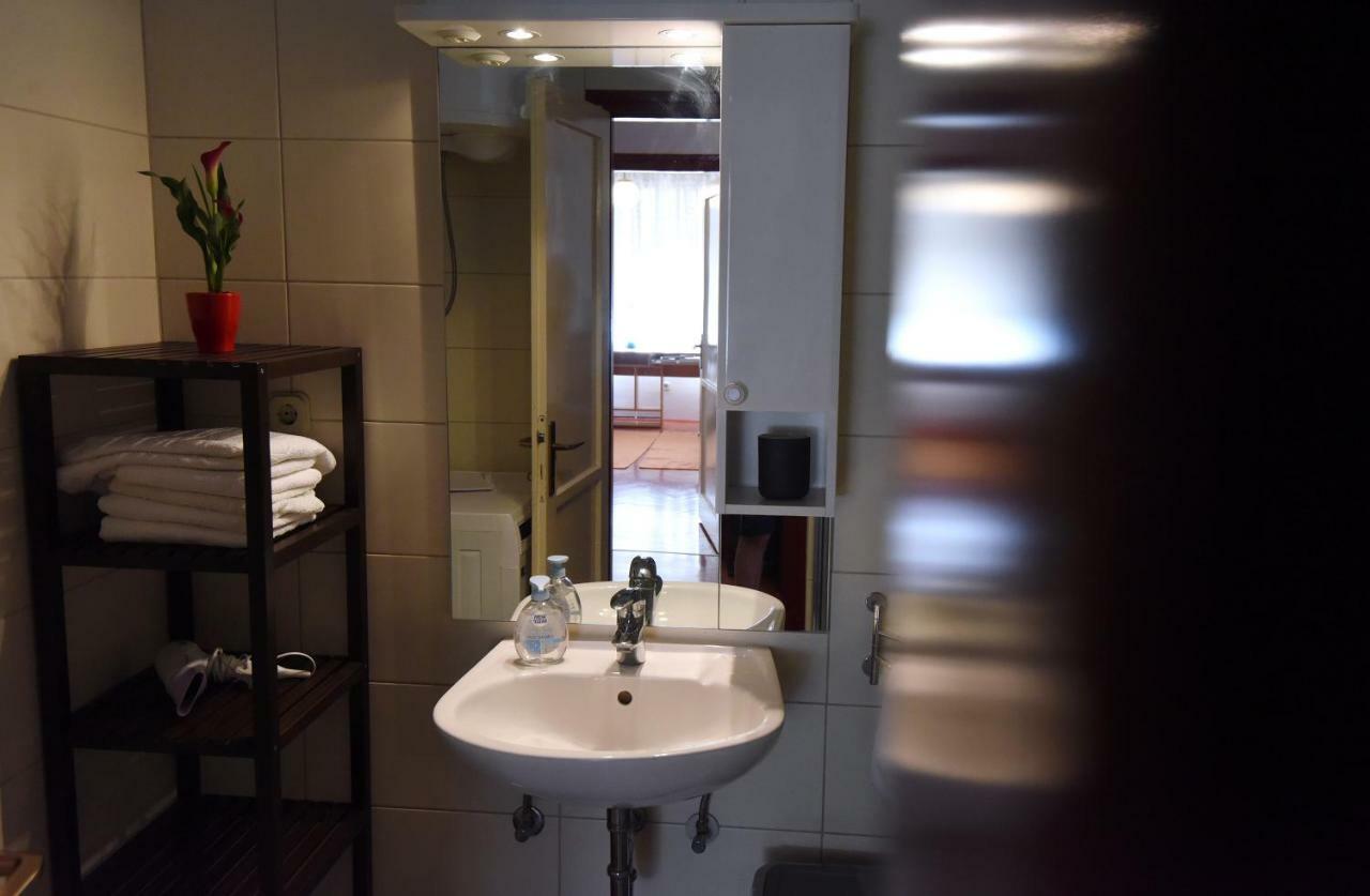 زادار Darin Apartment المظهر الخارجي الصورة